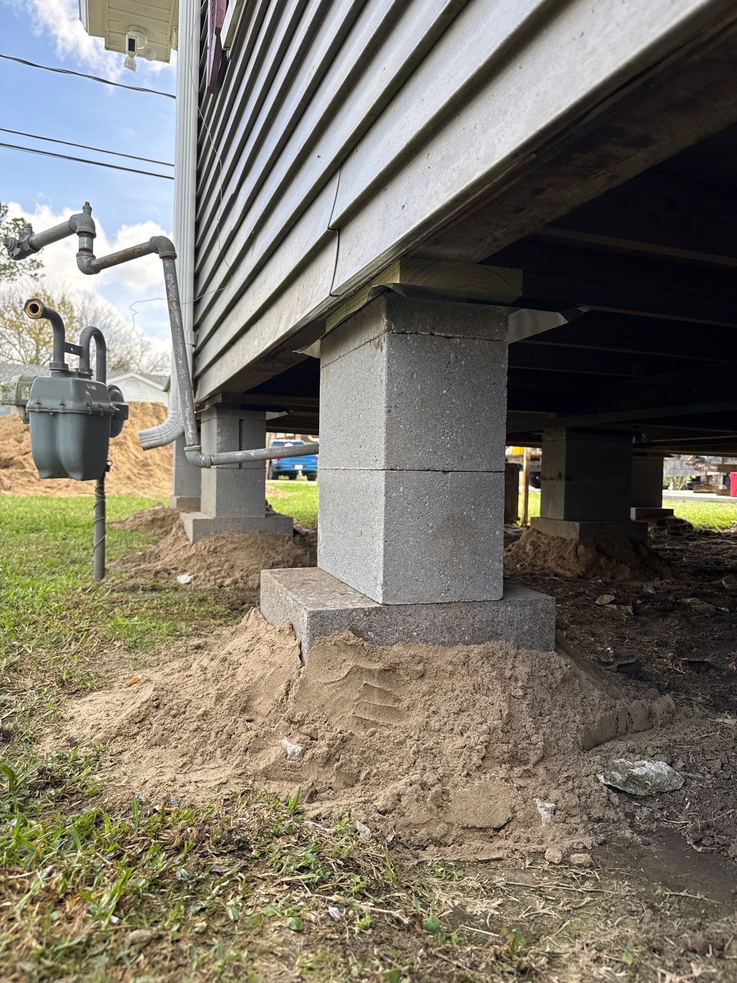 Foundation concrete block pillars